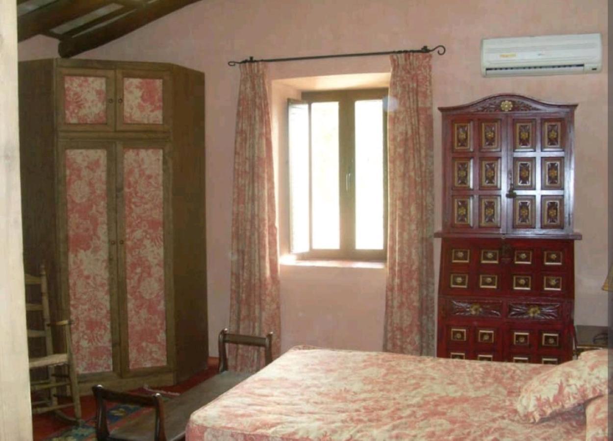 Casa Rural El Chorrillo Cazalla De La Sierra Bagian luar foto